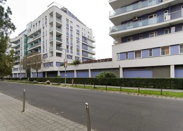 Kornelia Residence